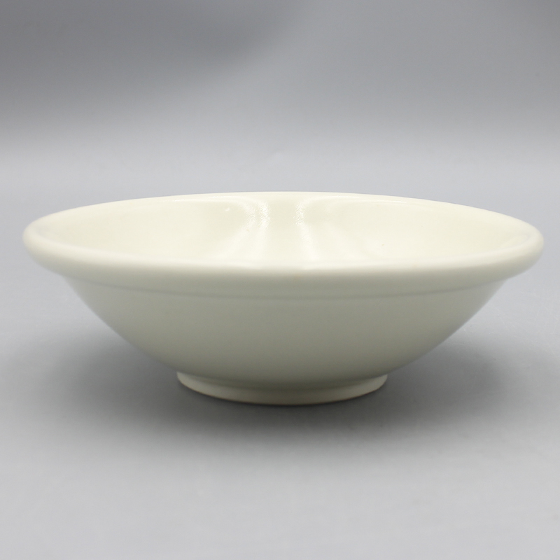 7054古陶瓷-明代邢窑盈字宽白釉碗