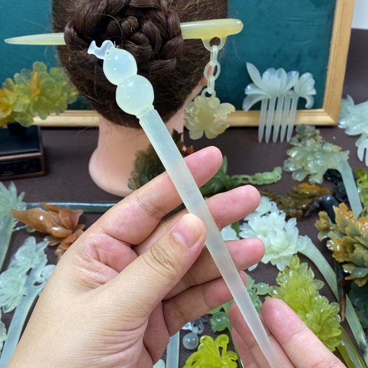 蛇纹石玉发饰未镶嵌