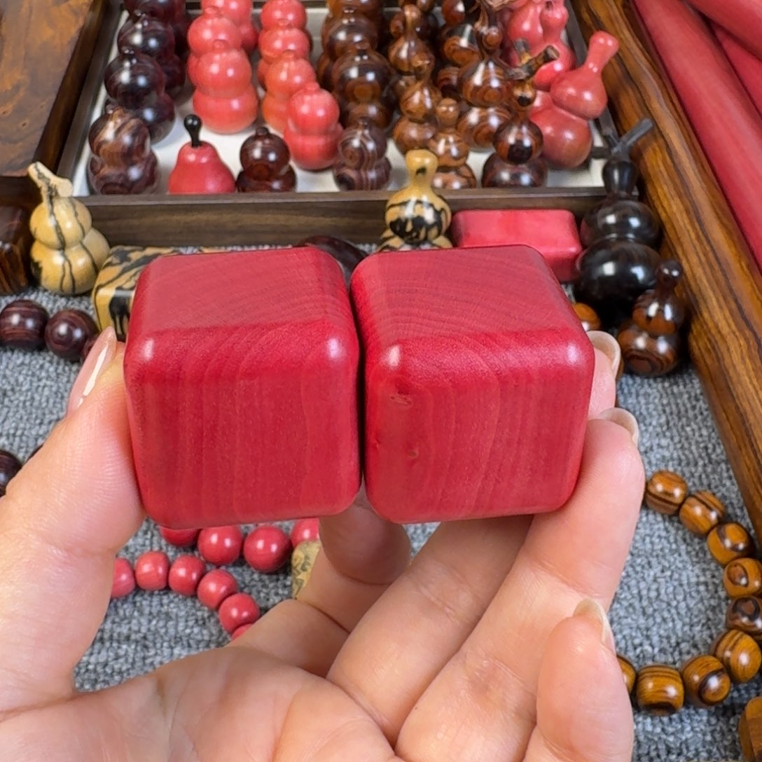 溪***杉缅甸花梨（花梨木类）