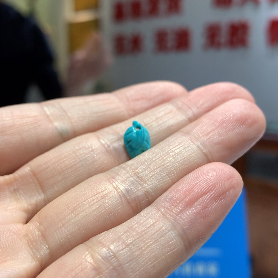 绿松石配饰未镶嵌