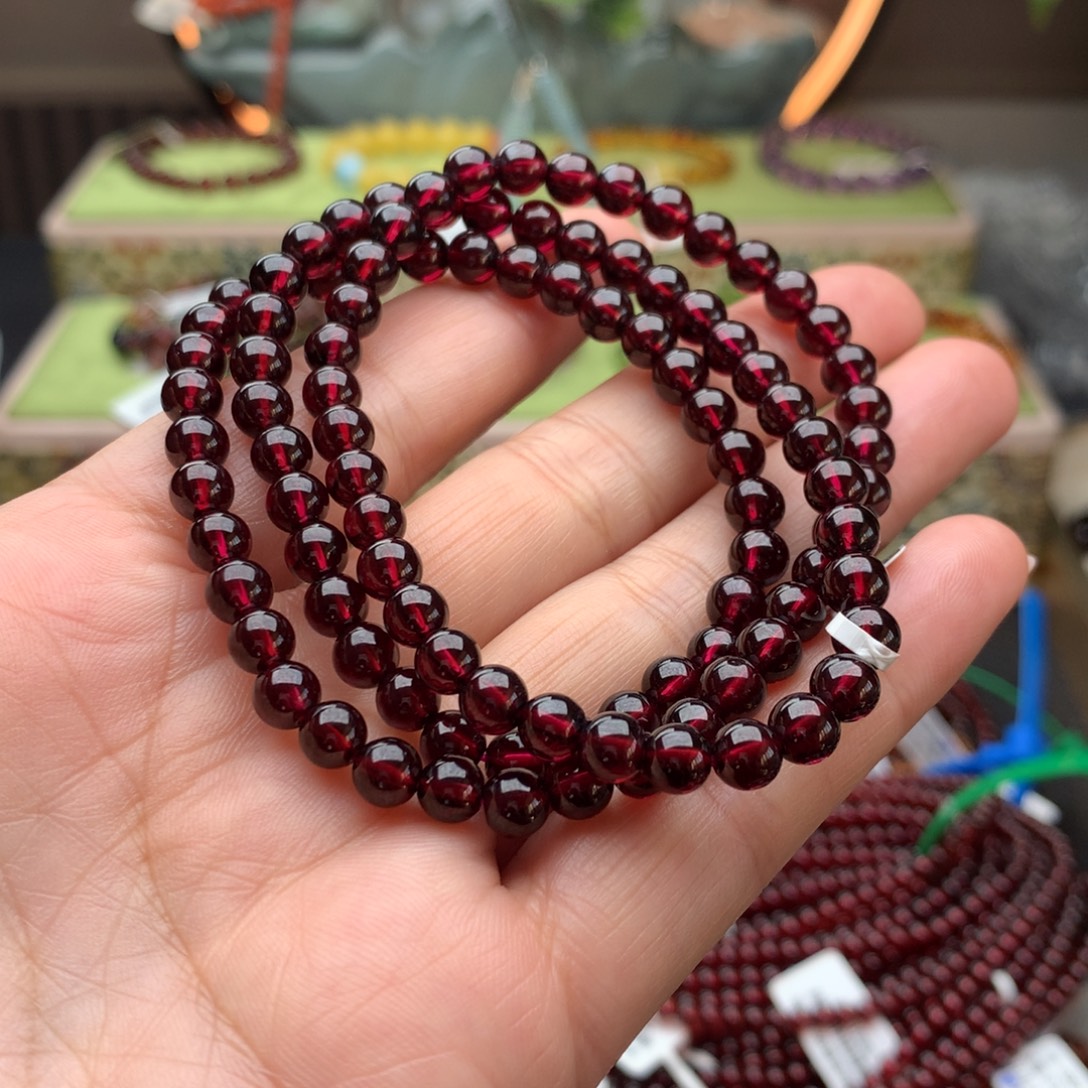 未镶嵌手链石榴石