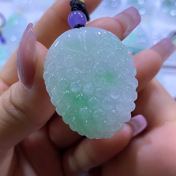 翡翠颈饰未镶嵌天然翡翠A货吊坠