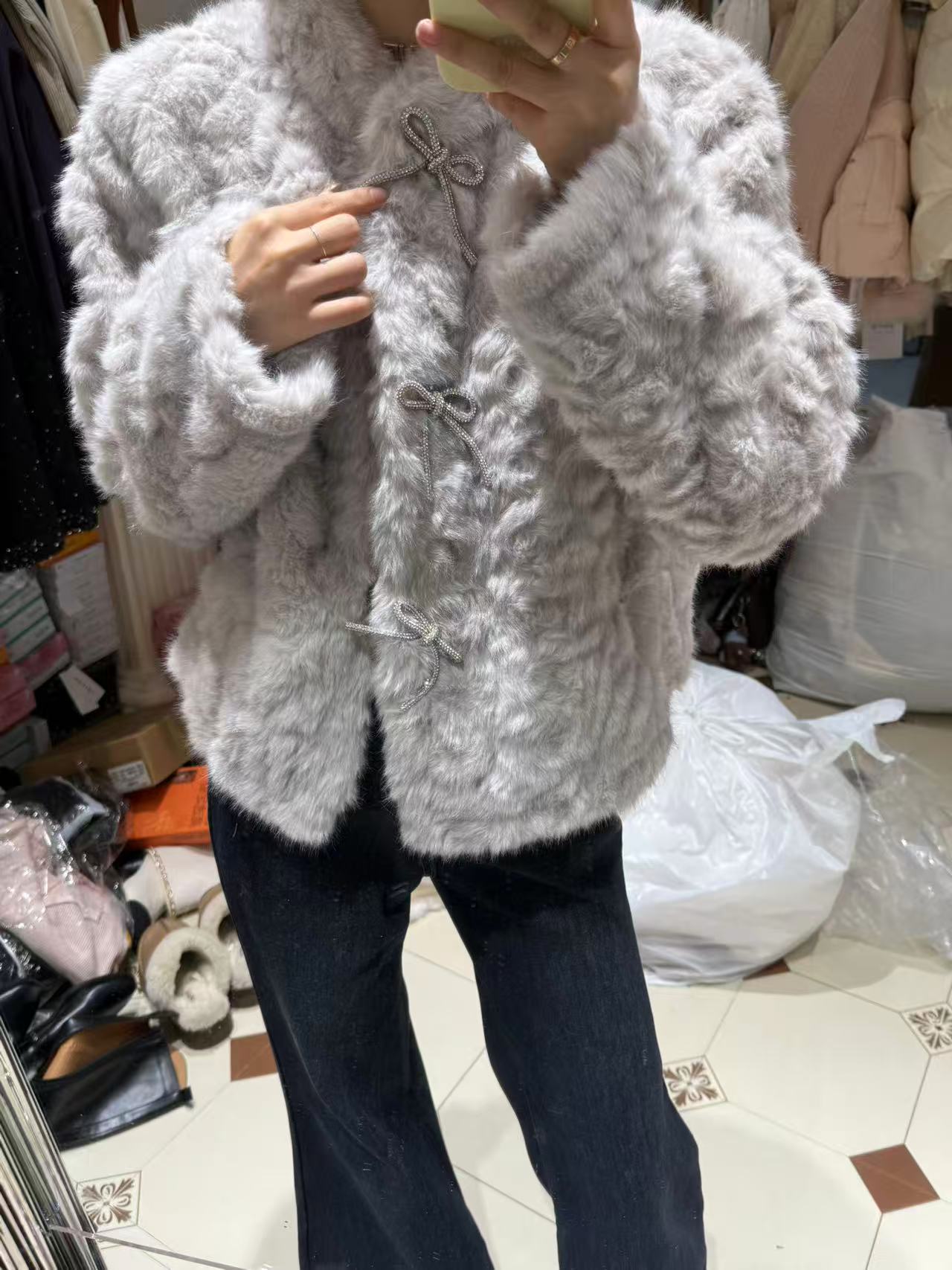 佳丽设计气质女装网红时尚冬厚款短款直下摆短外套修身型