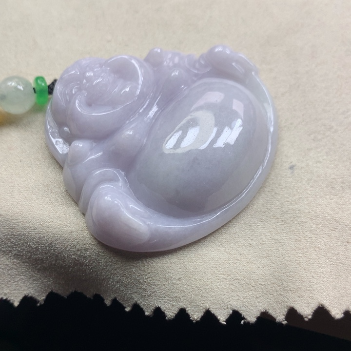 翡翠手镯未镶嵌吊坠