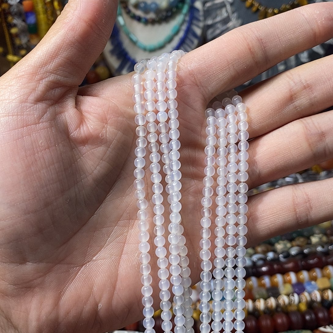 石英质玉未镶嵌，A品荔枝冻白玛瑙4mm，