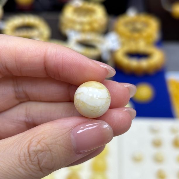 13.4mm小妖珠宝天然原矿琥珀蜜蜡