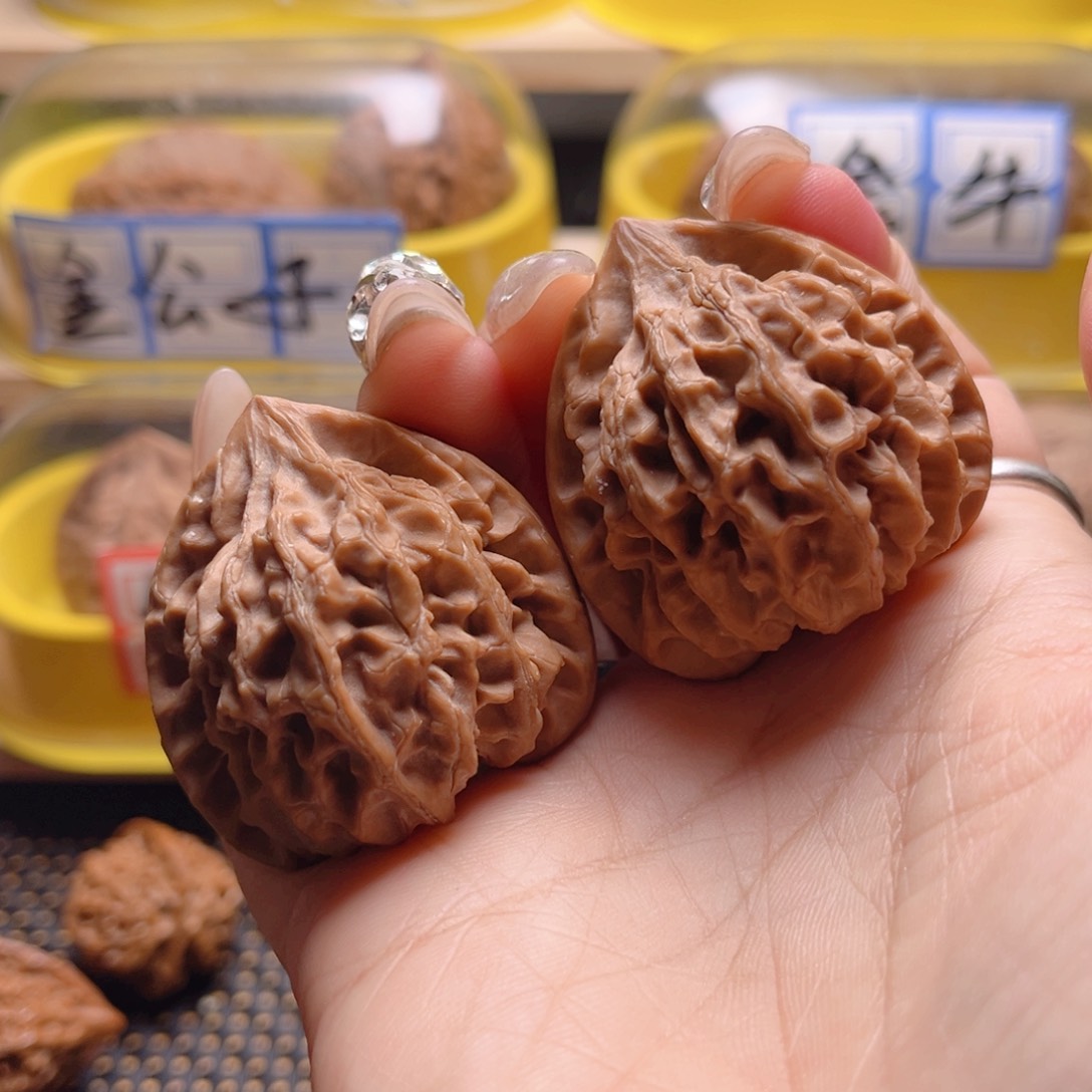 文玩核桃把件龙门涧