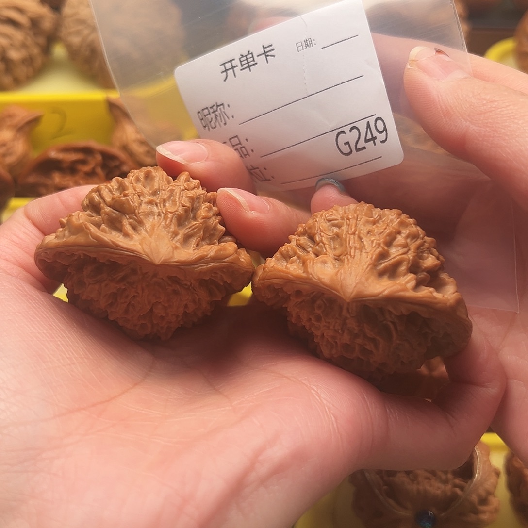 文玩核桃把件49白蛇