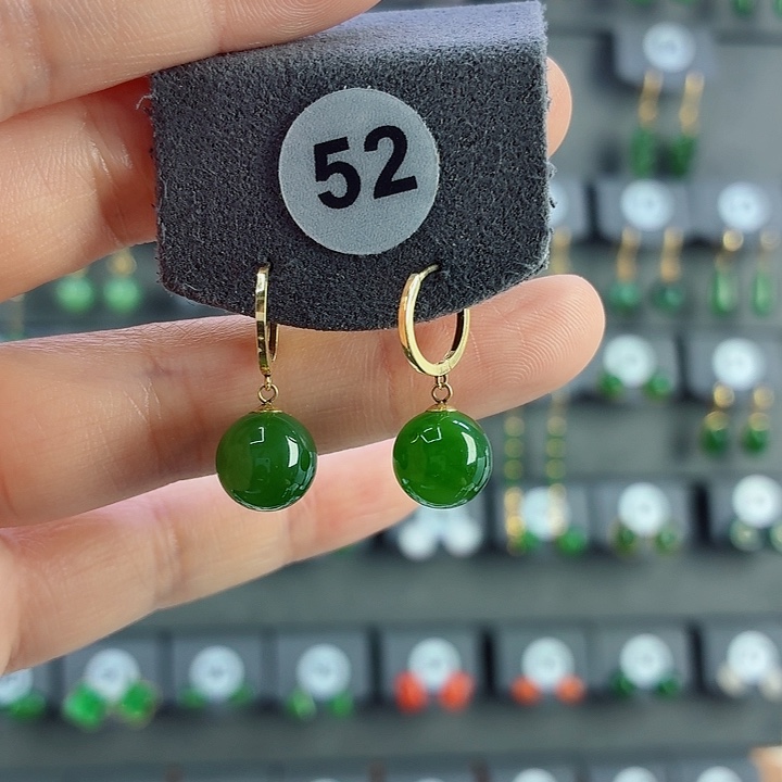 和田玉18K金镶嵌耳饰