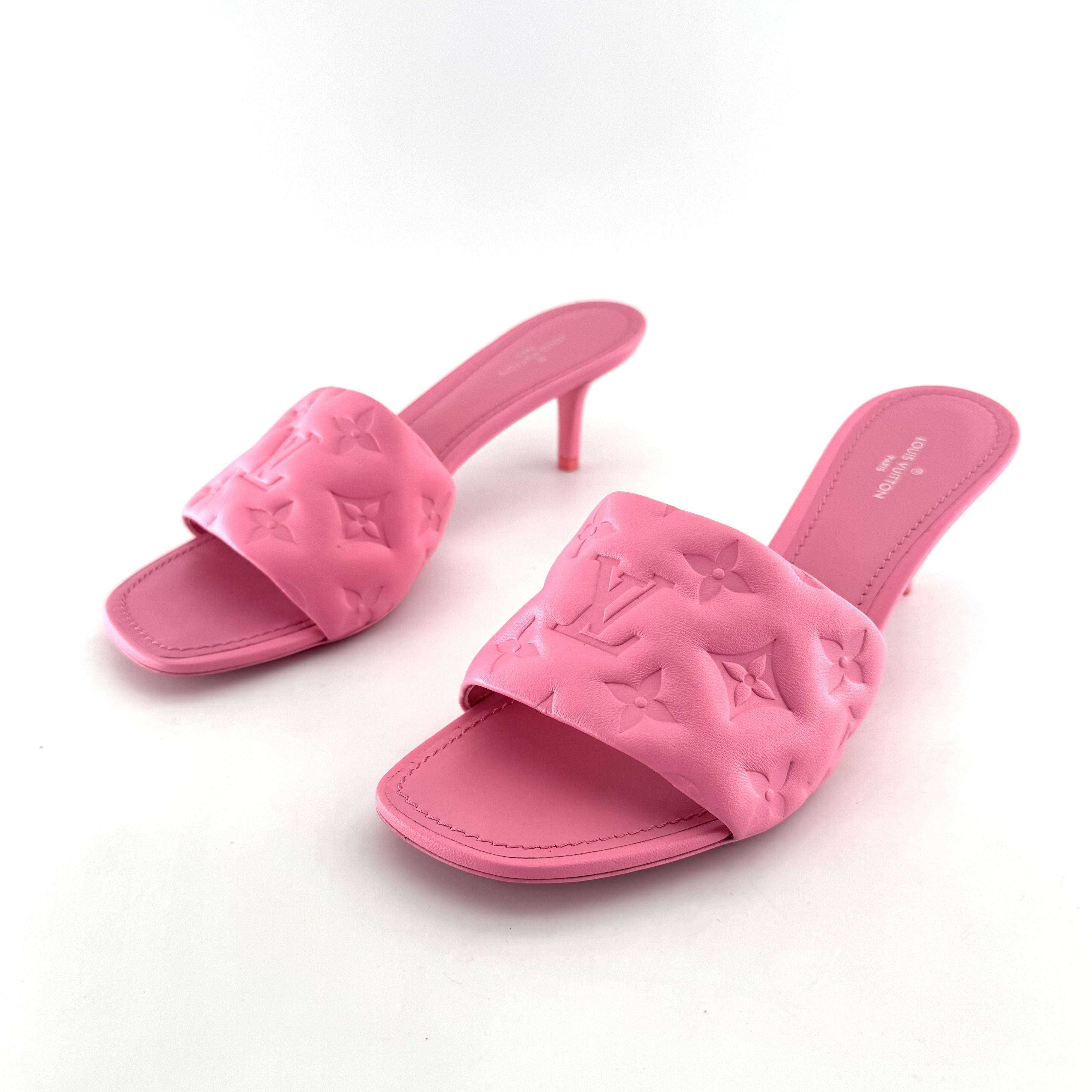 99新 LouisVuitton/路易威登 38码 露趾小高跟 D8362