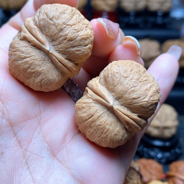 桃核吊坠炸2元宝手捻