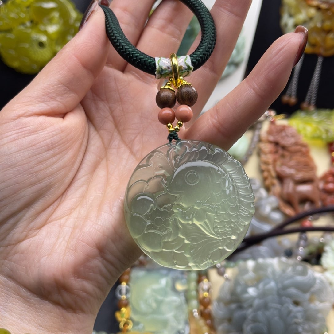 未镶嵌岫玉项链8888