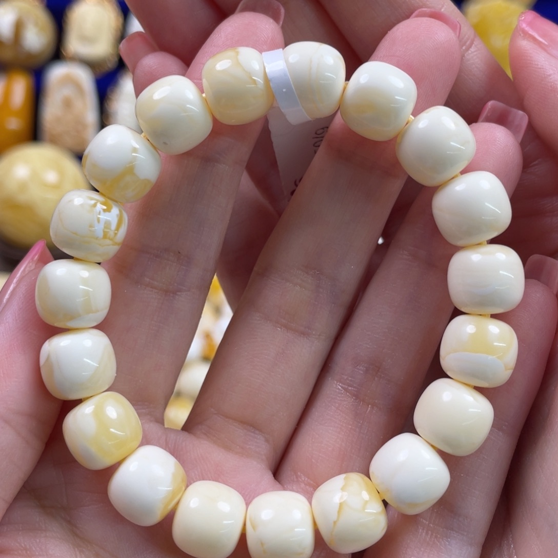 蜜蜡裸石未镶嵌琥珀蜜蜡