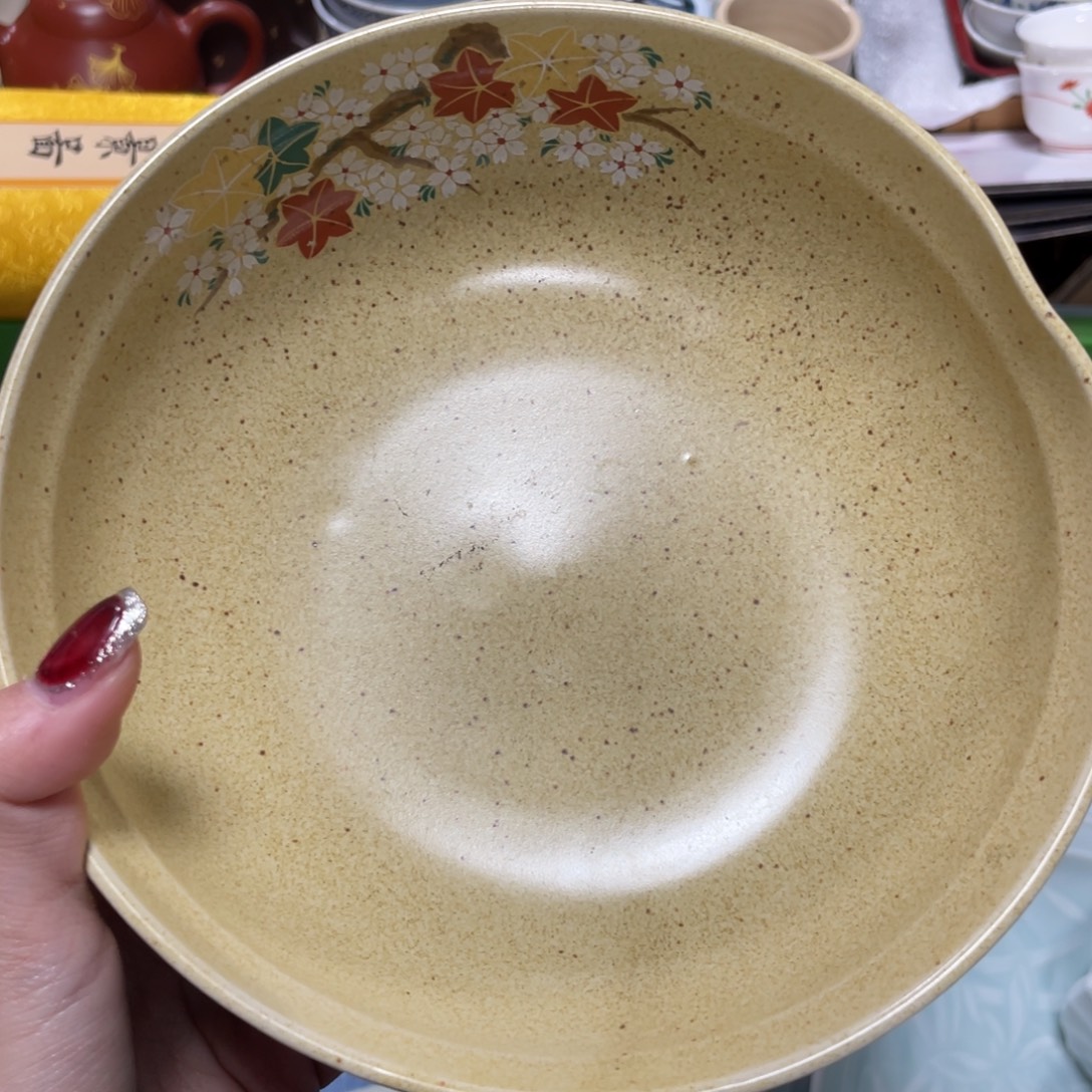 一***花瓷片123。              