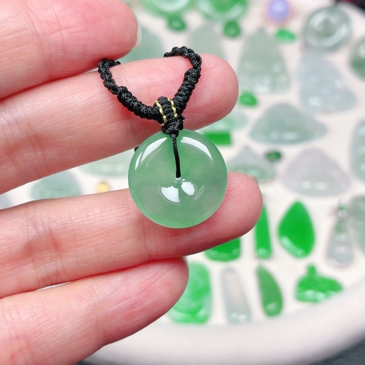 颈饰未镶嵌翡翠缅甸天然A货翡翠