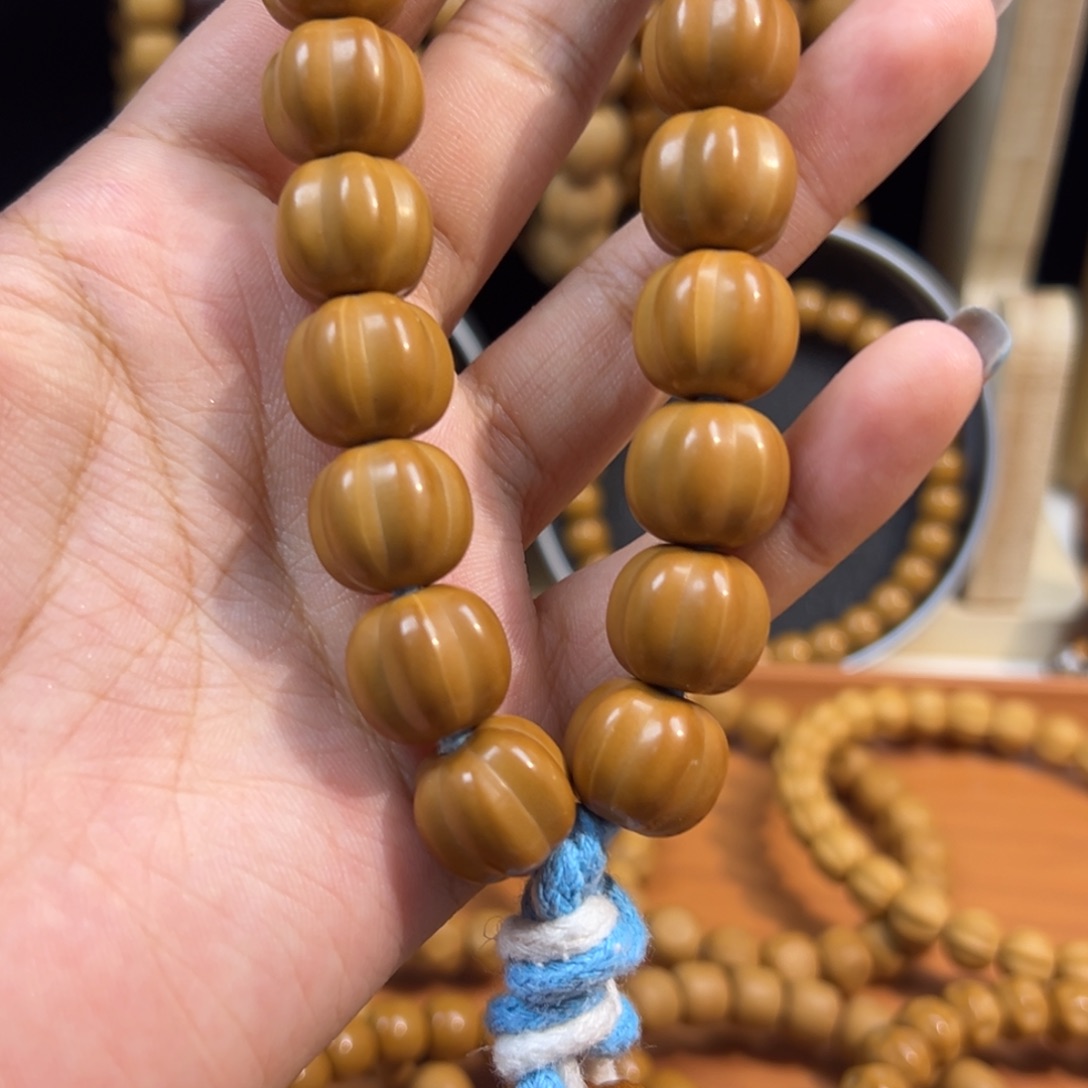 小****猴头核桃吊坠咕噜球14+mm全品无暇