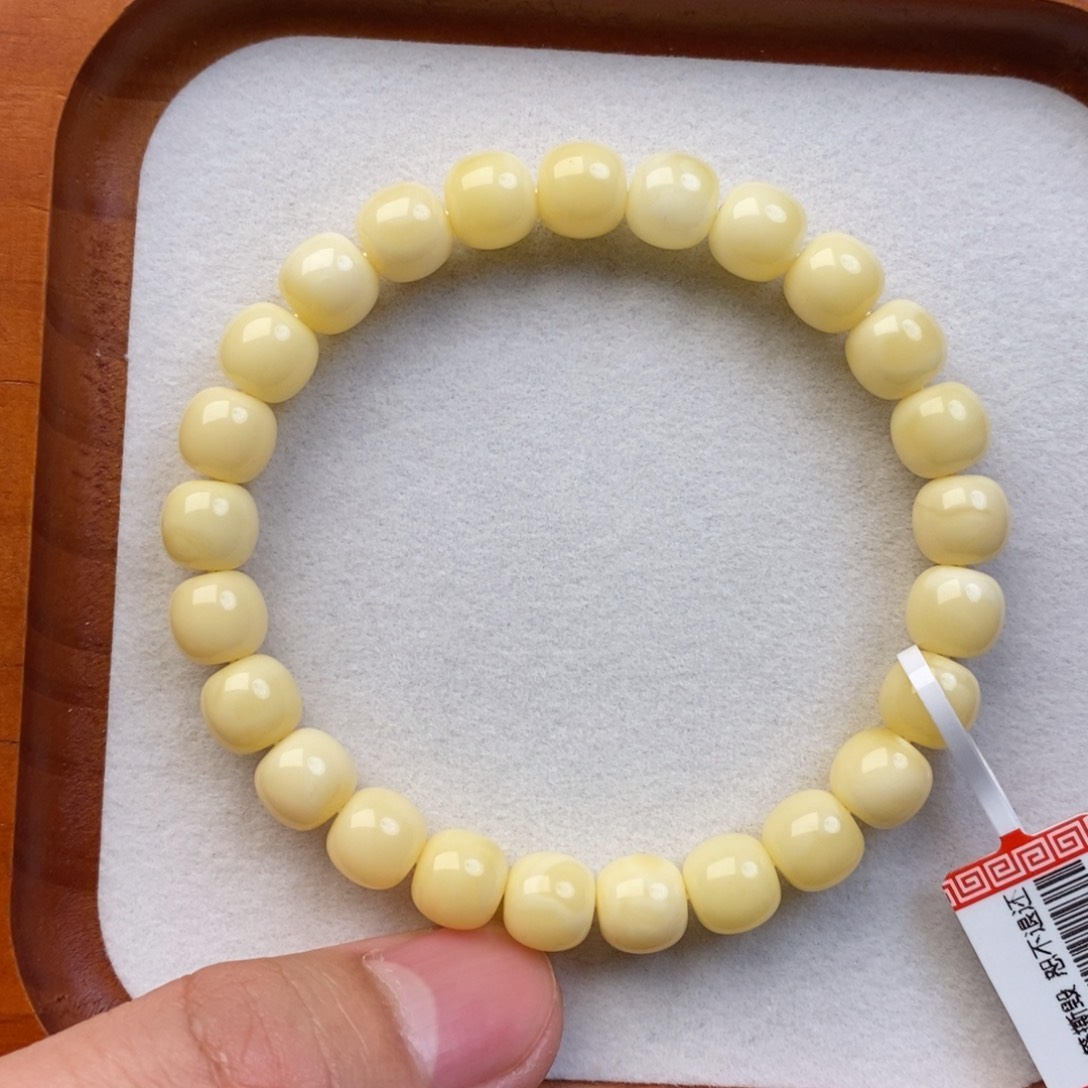 琥珀未镶嵌珠宝奇石8.5m