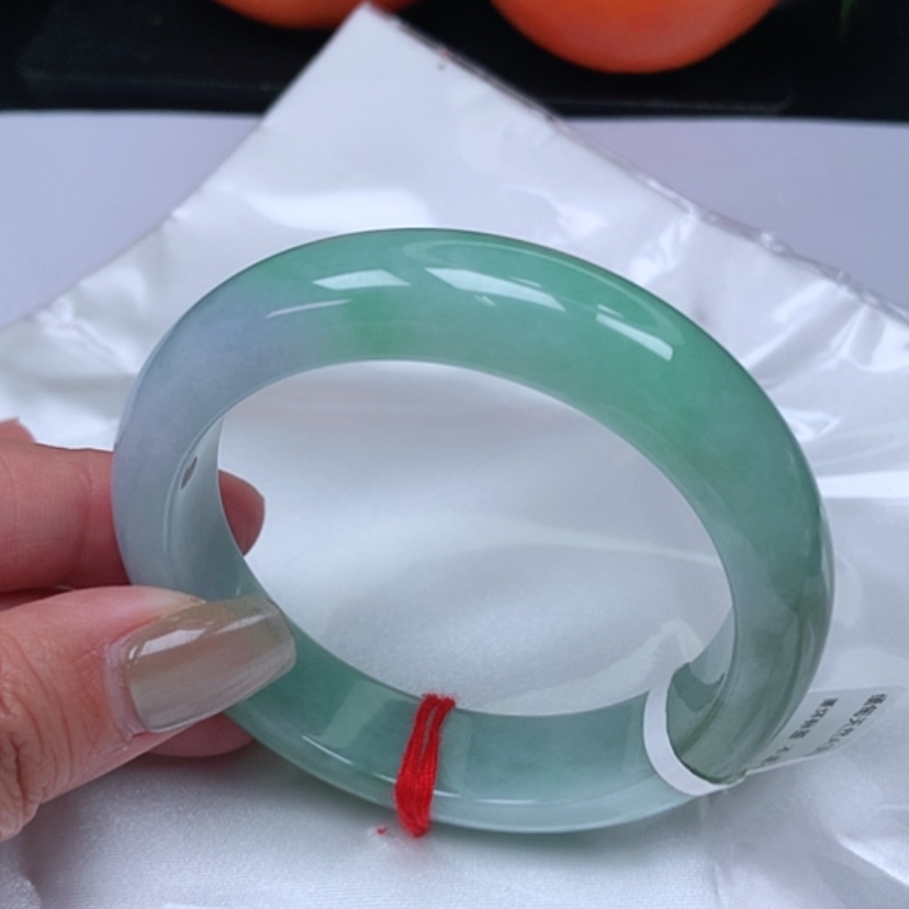 【闪购商品】翡翠手镯未镶嵌，