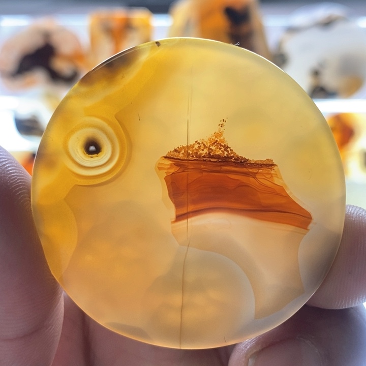 玛瑙/玉髓颈饰未镶嵌