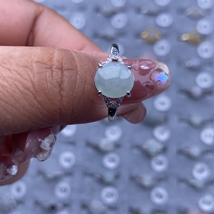 未镶嵌戒指翡翠一*缅甸