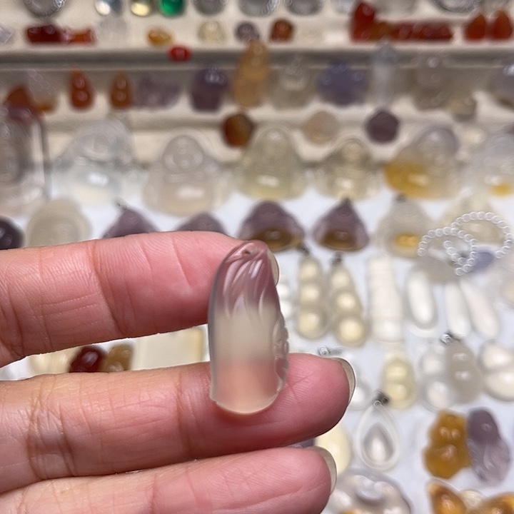 玛瑙/玉髓未镶嵌颈饰