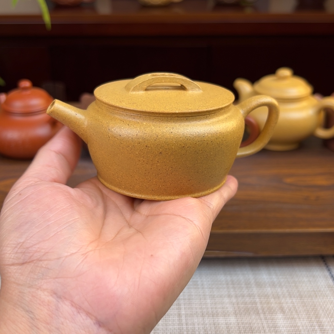 茶壶紫砂黄金段汉瓦全手150cc