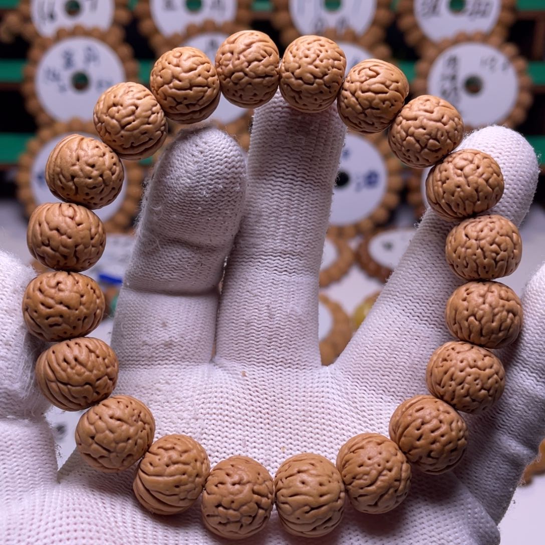 桃核手串金丹桃核尺寸 15