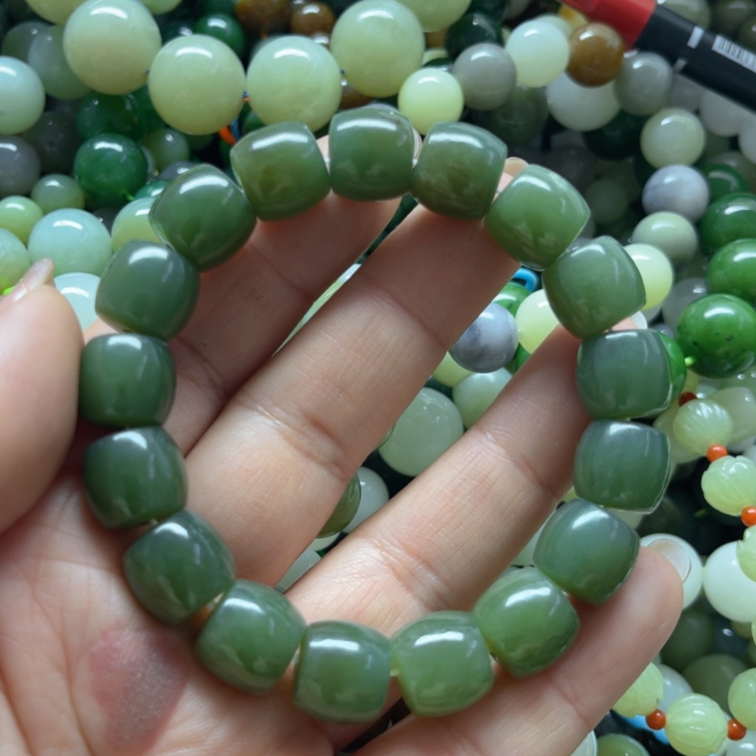 和田玉手链未镶嵌