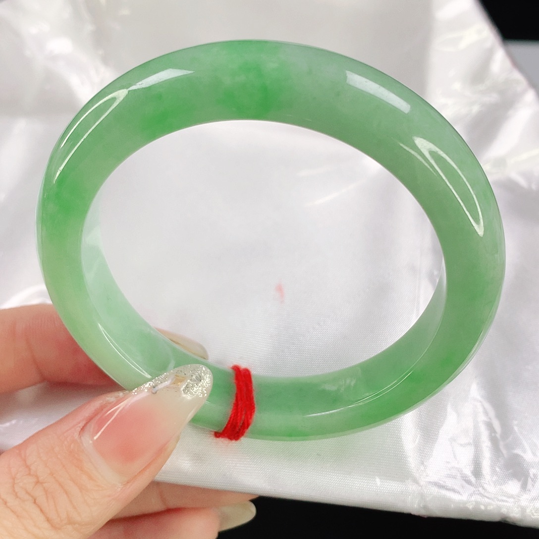 翡翠手镯未镶嵌4822翡翠