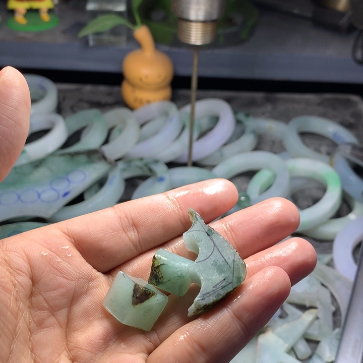 九***缘定制翡翠未镶嵌翡翠