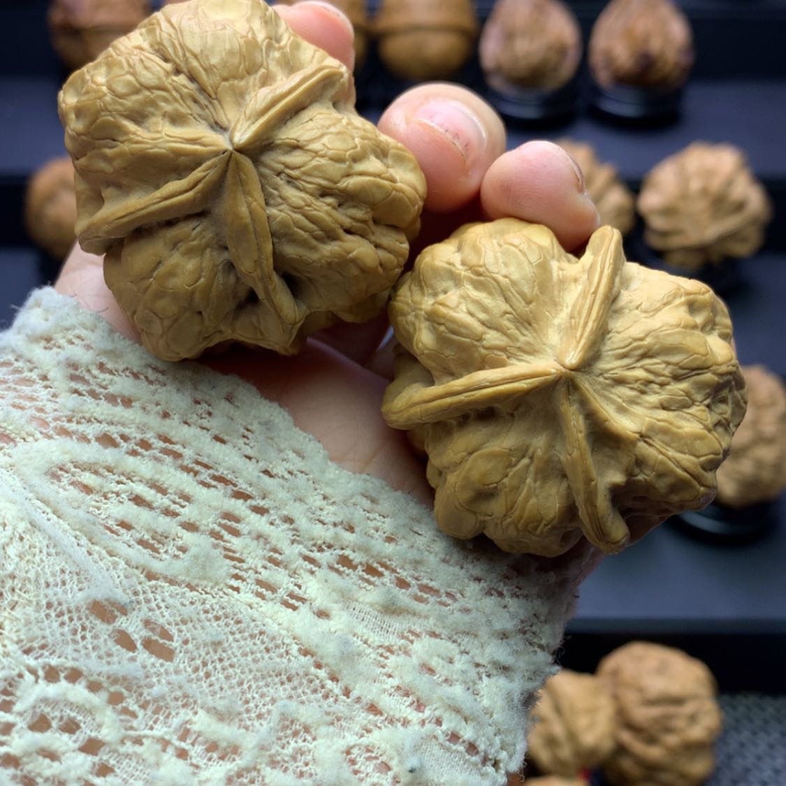 【闪购商品】文玩核桃吊坠金蟾疙瘩包三棱