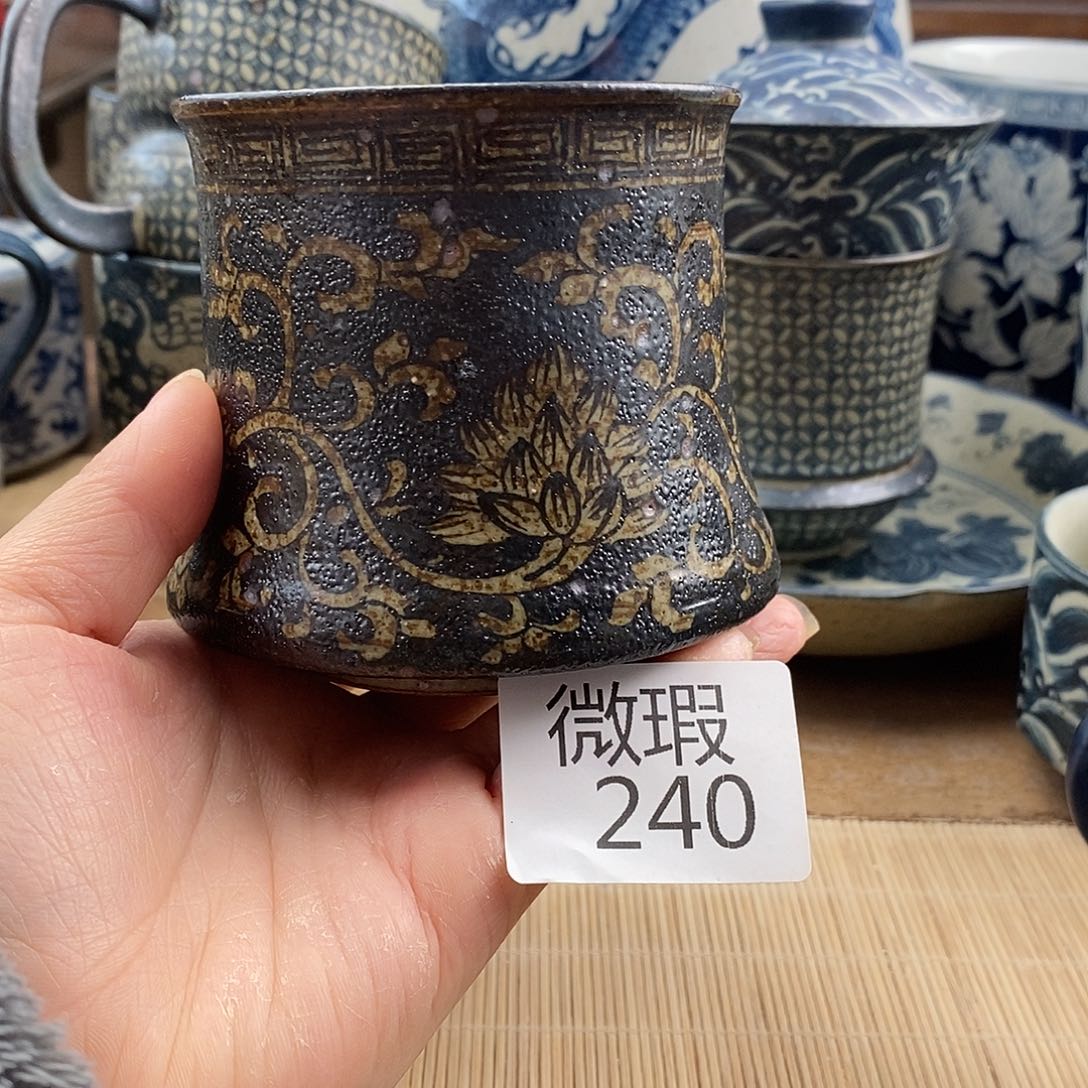 手工手绘青花陶瓷