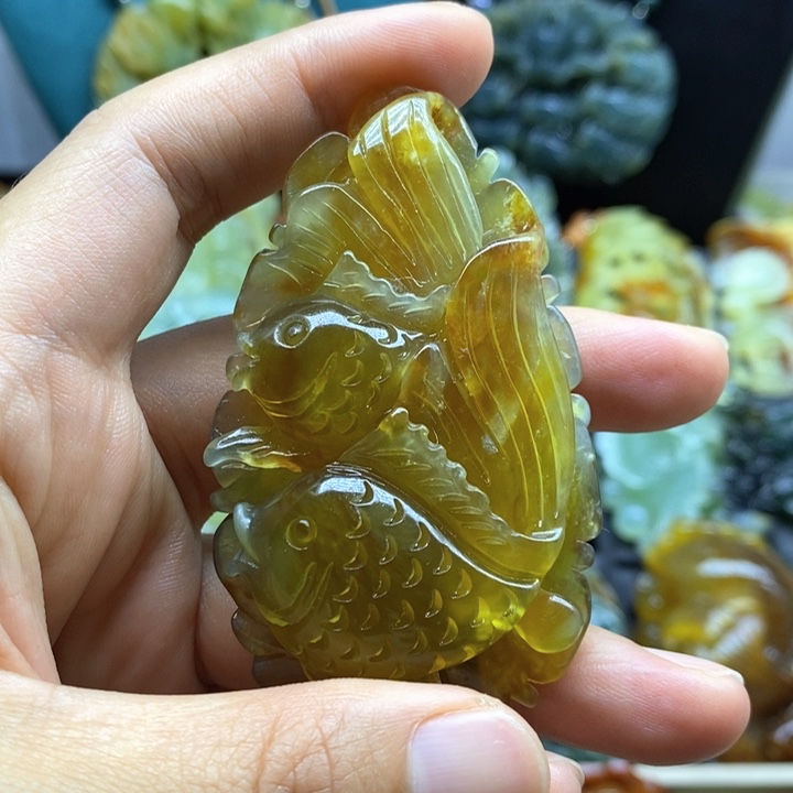未镶嵌蛇纹石玉挂件