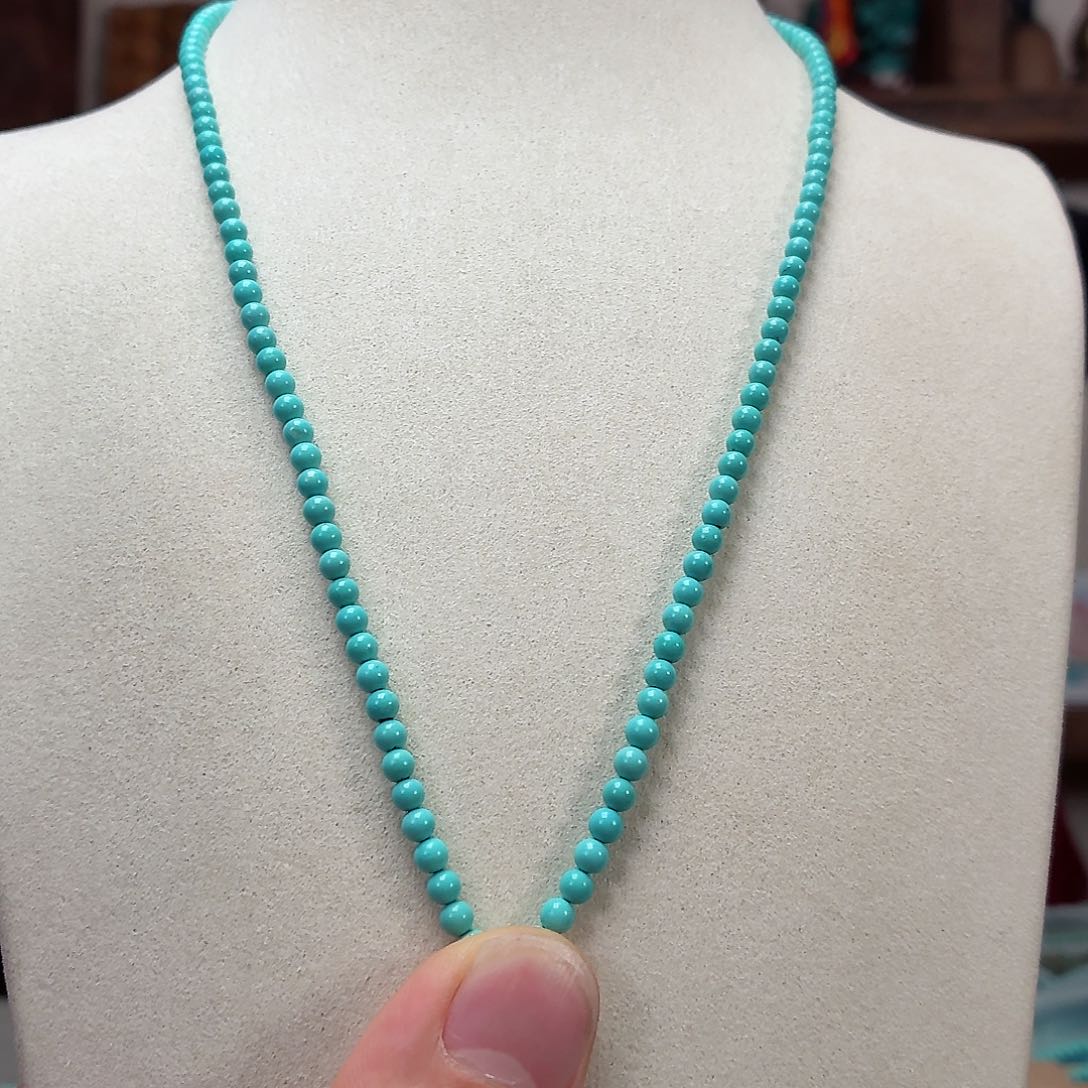 18K金镶嵌绿松石珠宝奇石