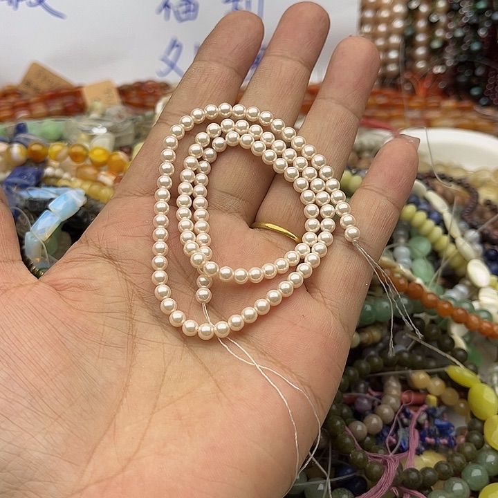玛瑙/玉髓未镶嵌珠宝半成品一条4mm贝珠