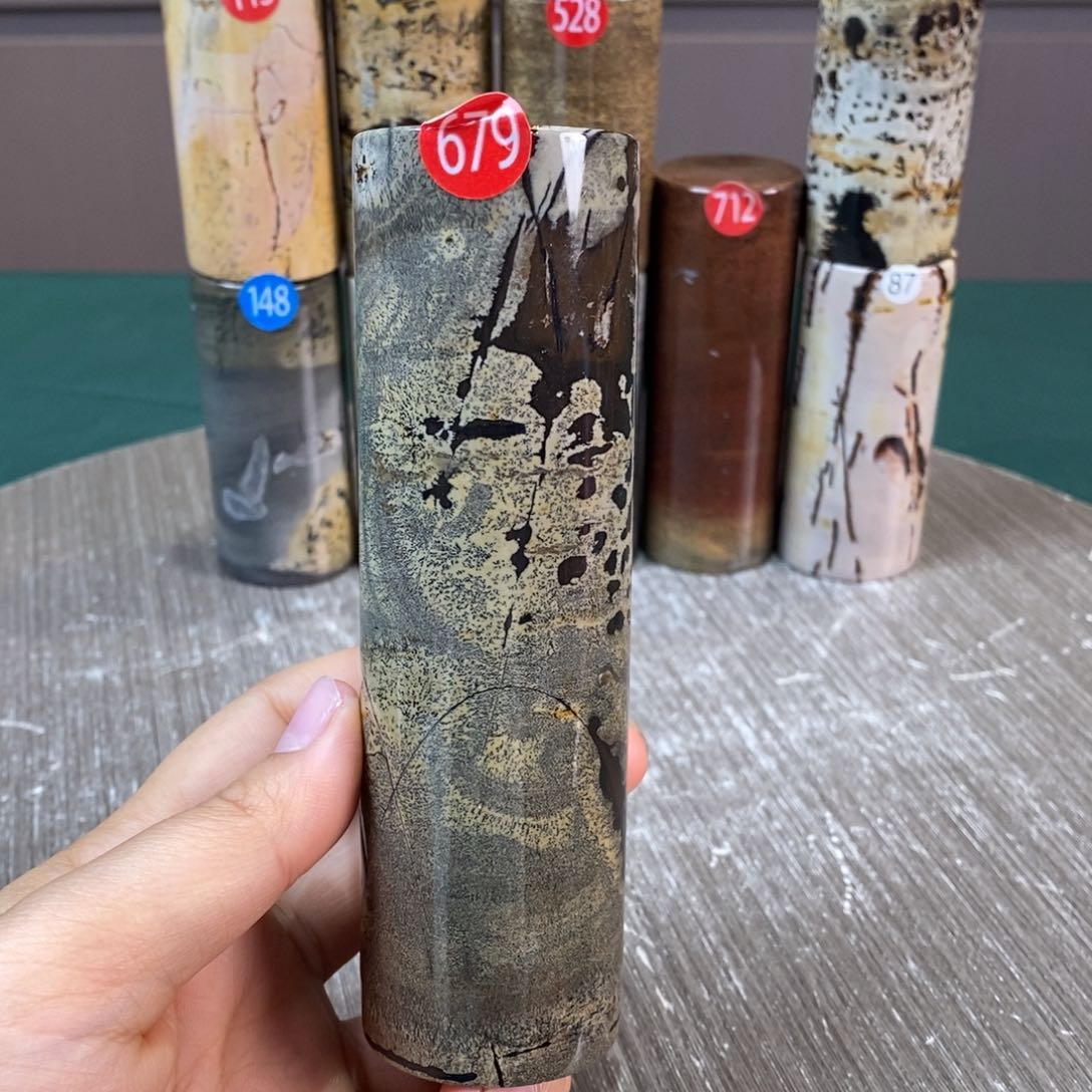 石材广西国画石草花石