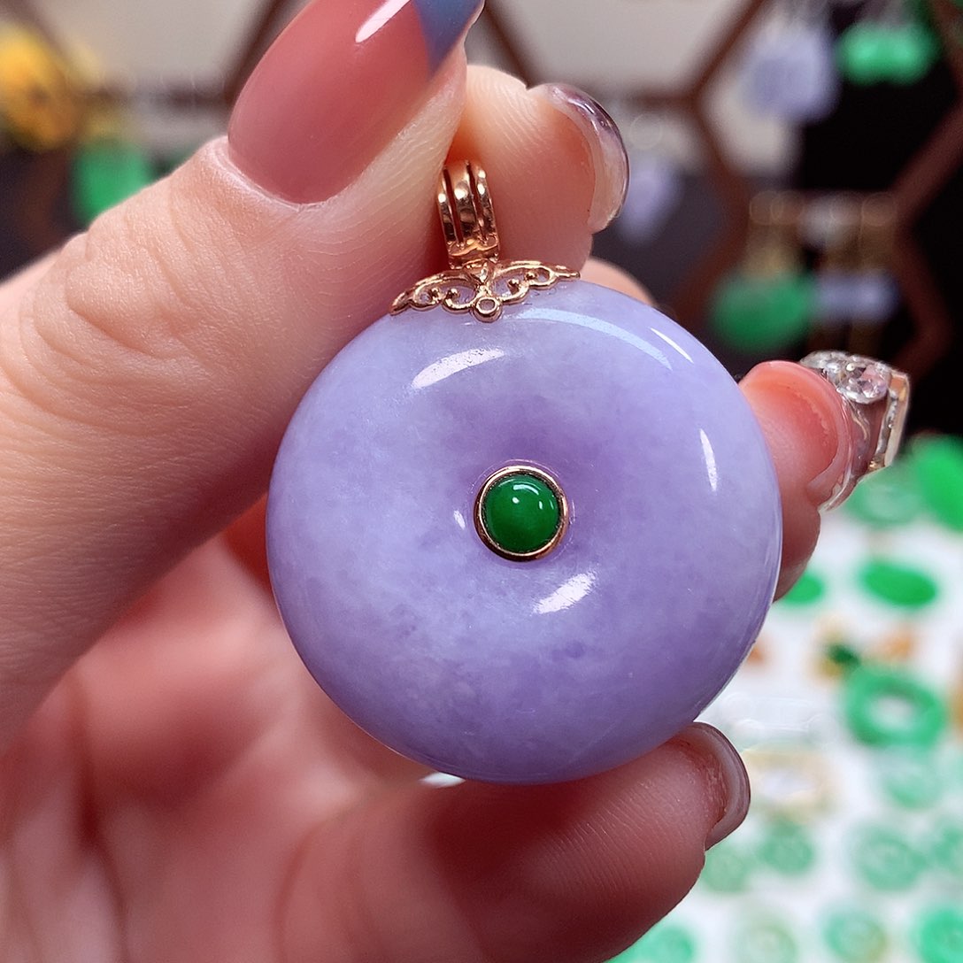 翡翠项链18K金镶嵌天然翡翠