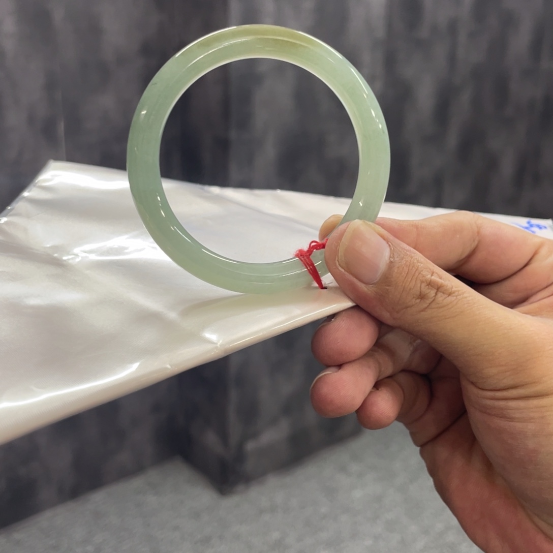 未镶嵌手镯翡翠未镶嵌翡翠