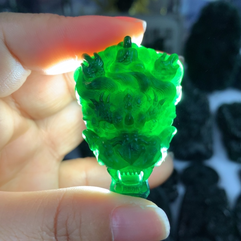 【闪购商品】翡翠颈饰未镶嵌龙