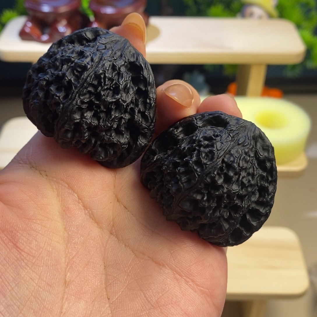 一***幸吊坠文玩核桃地闷南疆石42尺