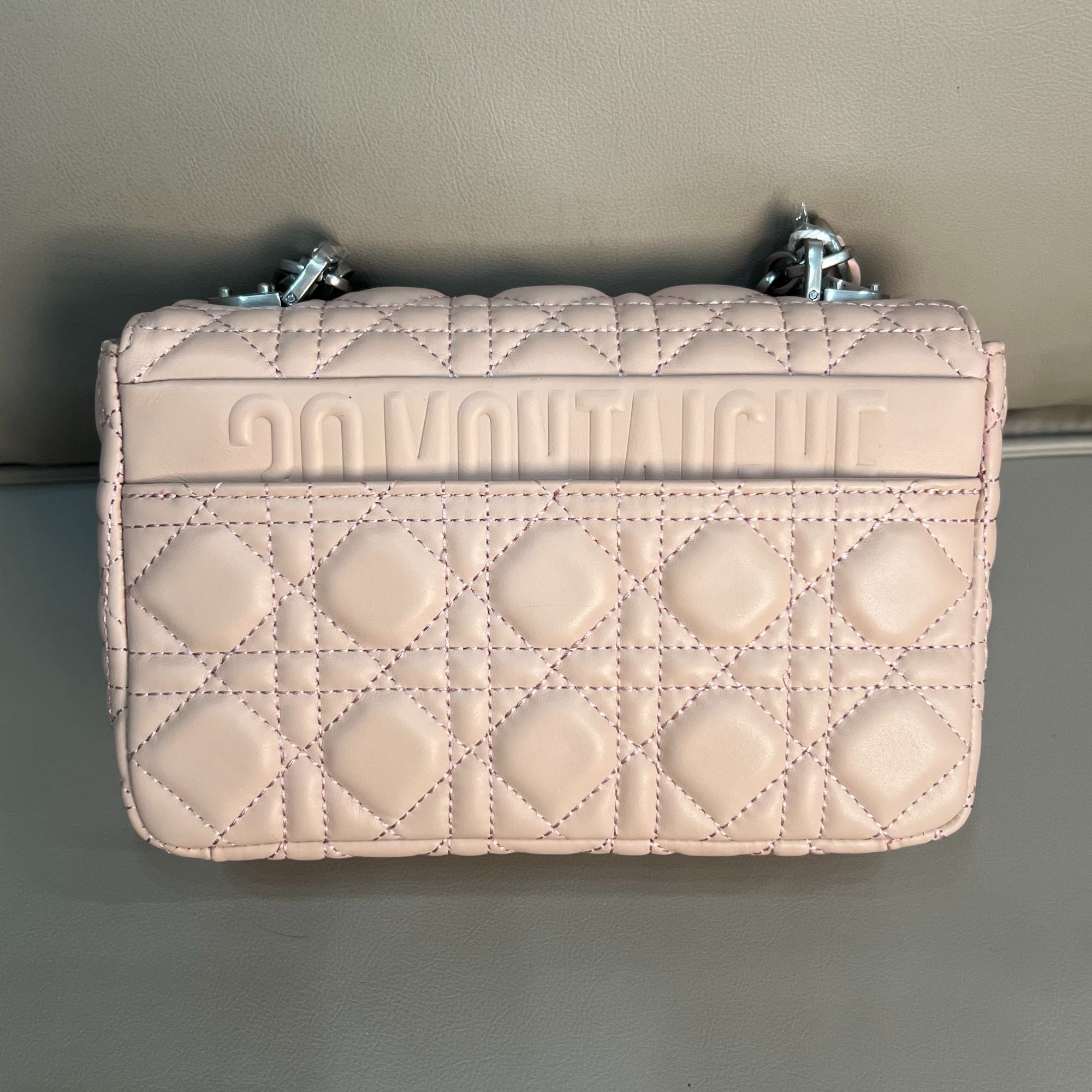 A103新款真皮时尚通勤休闲百搭经典单肩斜挎包 粉色