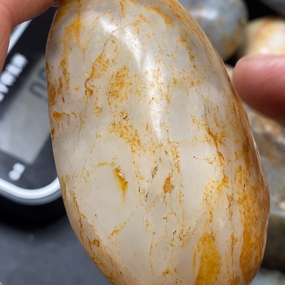 和田玉（糖玉）挂件未镶嵌