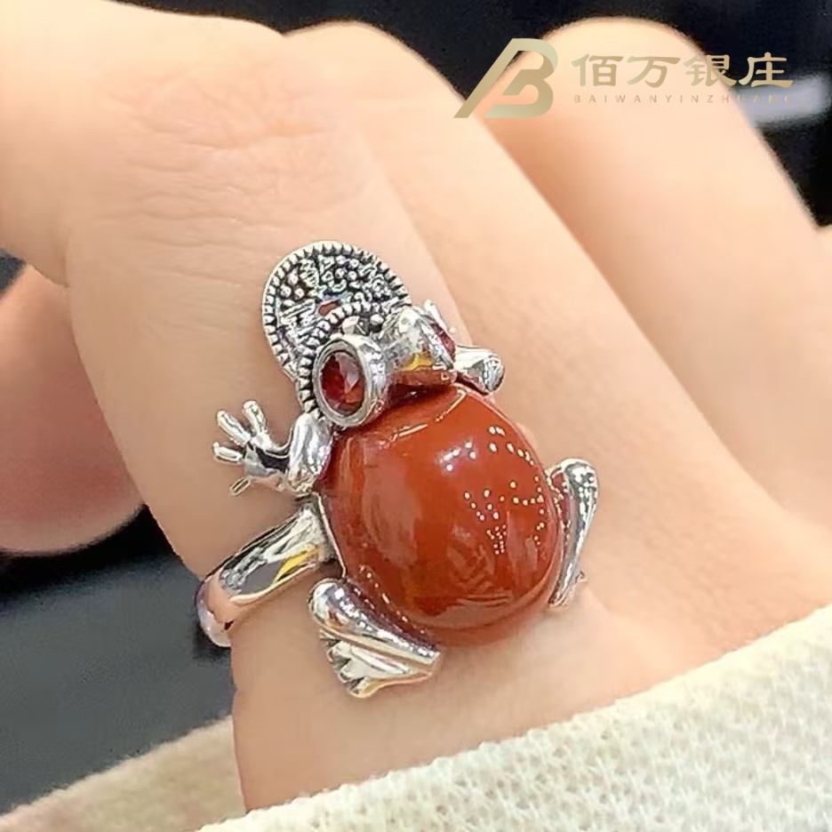 【佰万银庄】纯银925 灵蟾可调南红节气质百搭戒指纯手工银戒镶嵌