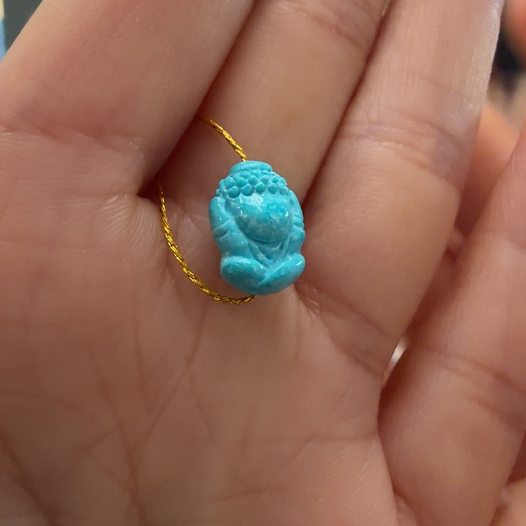 绿松石未镶嵌颈饰