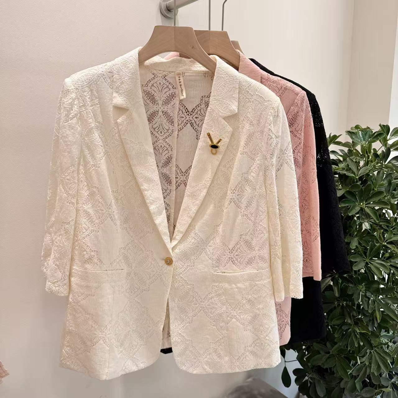 胖mm高定蕾丝西服