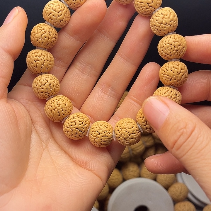 用***2吊坠桃核桃核手串