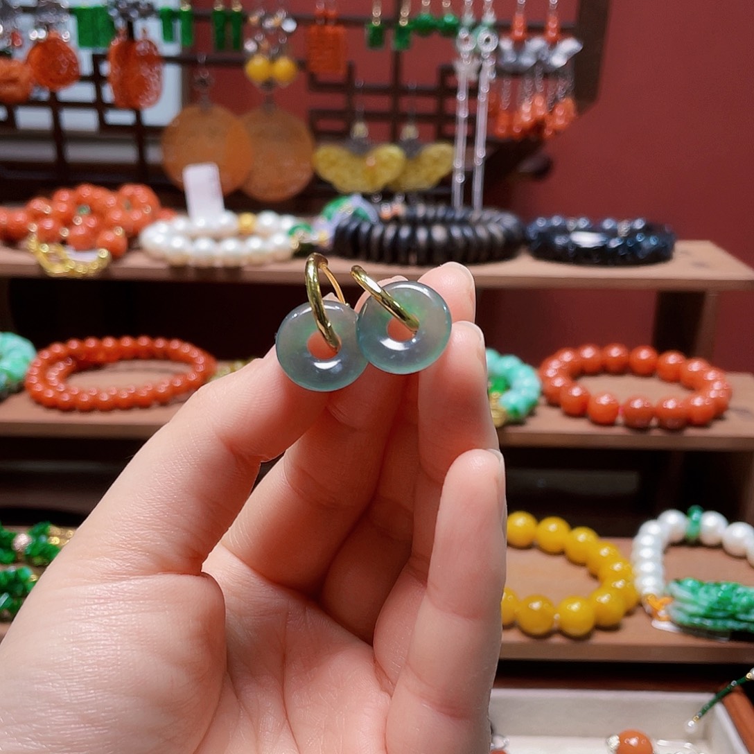 翡翠未镶嵌手链饰品