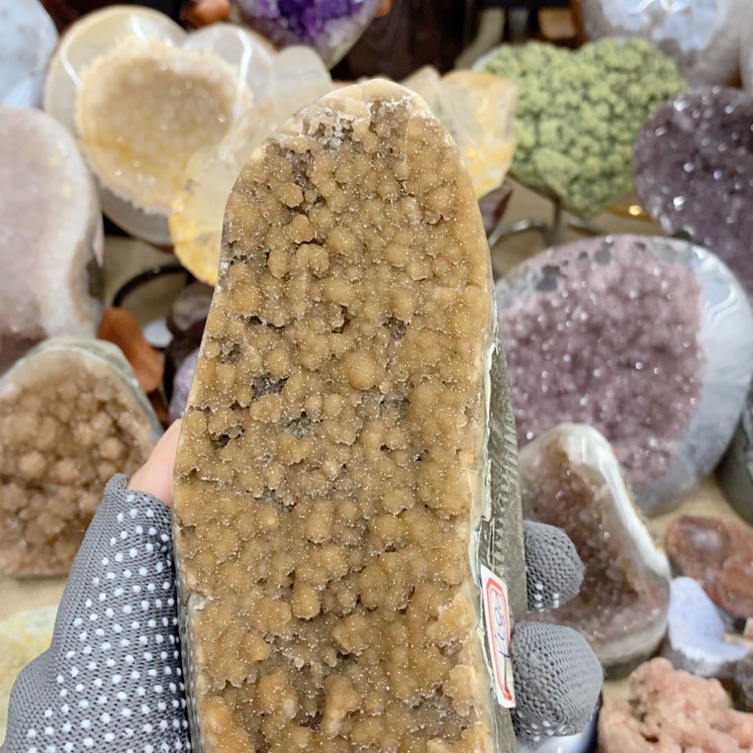 天然水晶摆件爱心未镶嵌水晶