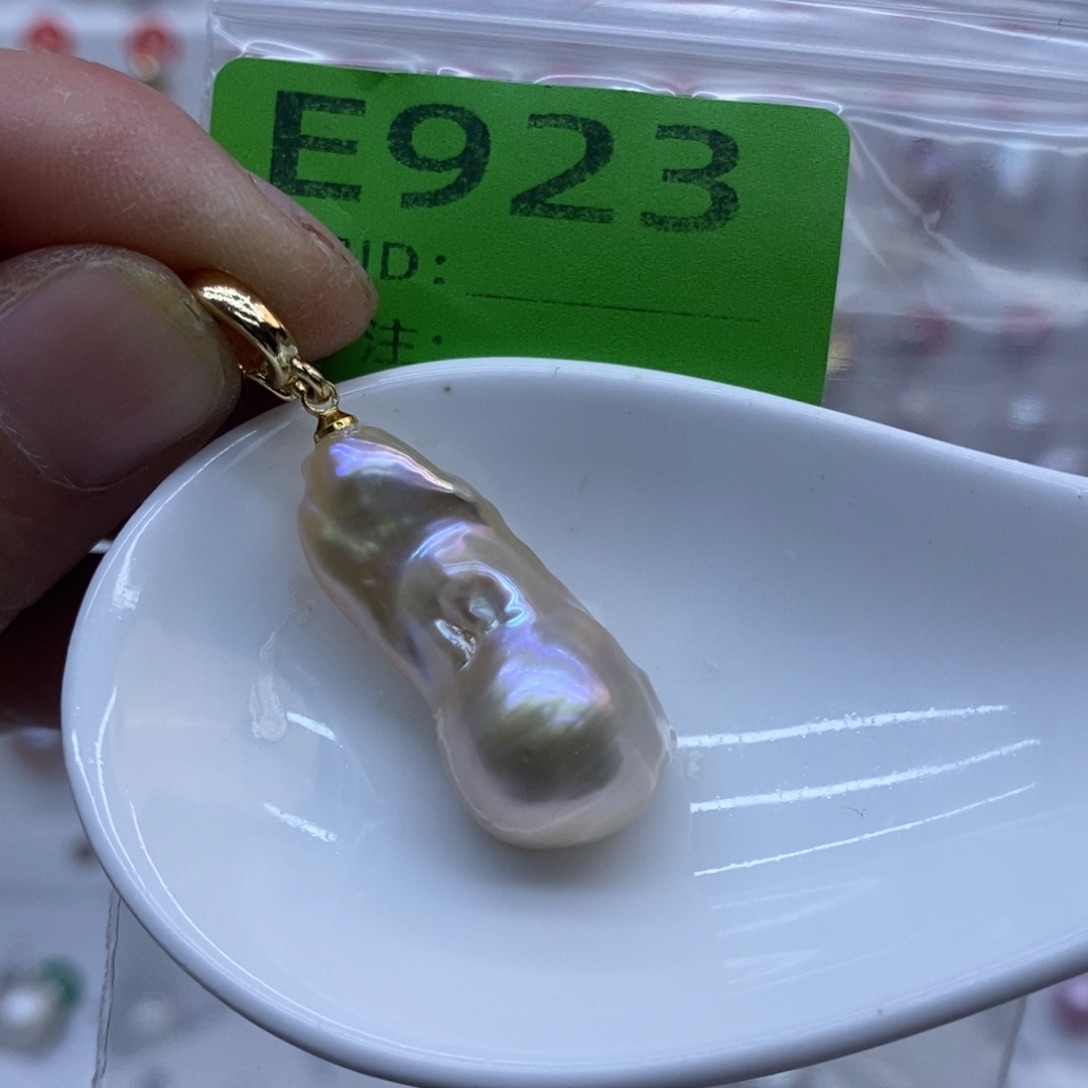 未镶嵌淡水珍珠颈饰