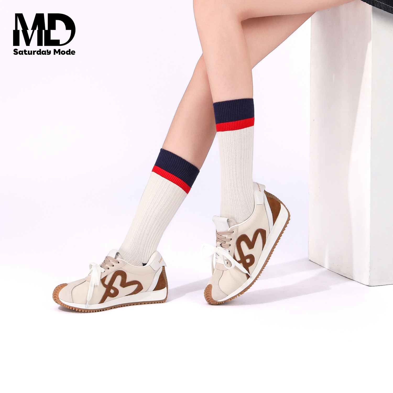 SATURDAYMODE女鞋拼色轻便舒适厚底透气运动休闲德训鞋MDD3112D01